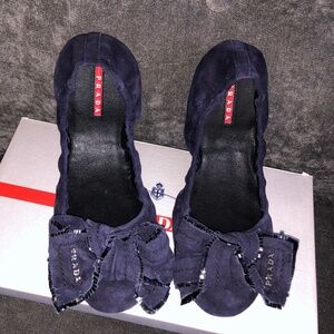 Prada ballerina flats navy suede vintage new size 39.5 US 8.5